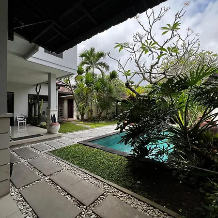 Rumah Hadeka Jimbaran-2
